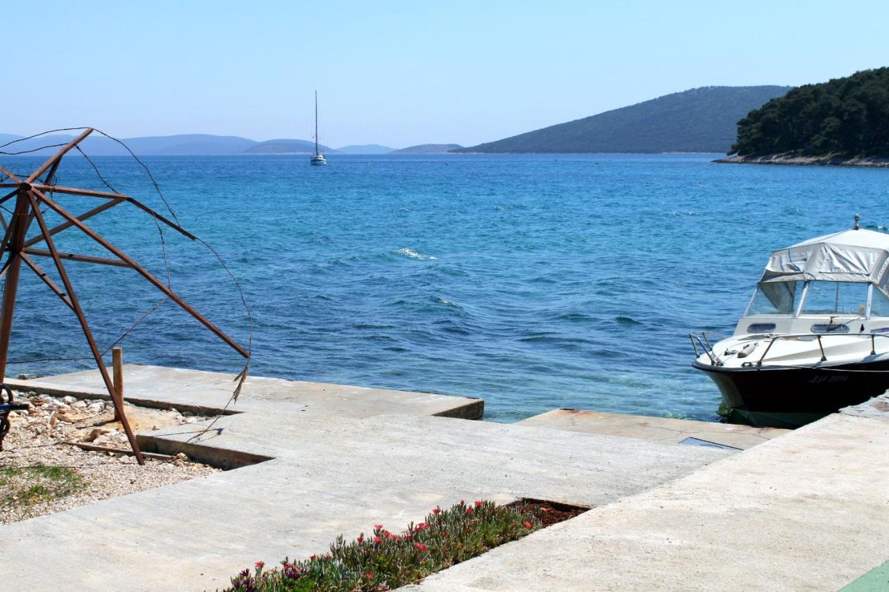 Apartments By The Sea Brgulje, Molat - 6241 Zewnętrze zdjęcie